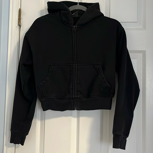 TNA Extra Fleece black hoodie - Picture 1 of 2